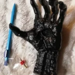 Gothic Witch Hand Resin Statue - Halloween Wall Art & Home Decoration photo review