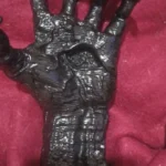 Gothic Witch Hand Resin Statue - Halloween Wall Art & Home Decoration photo review