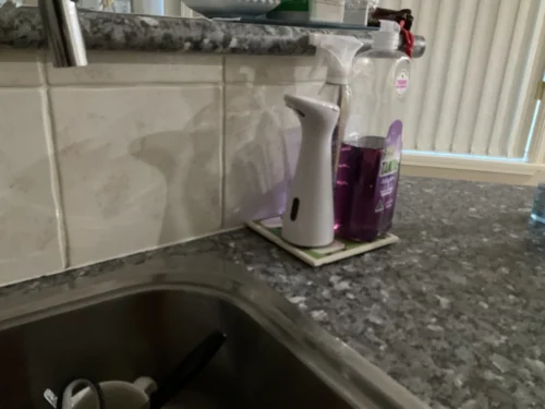 Automatic Hands-Free Soap Dispenser with 6-Month Battery - Sleek White Design photo review